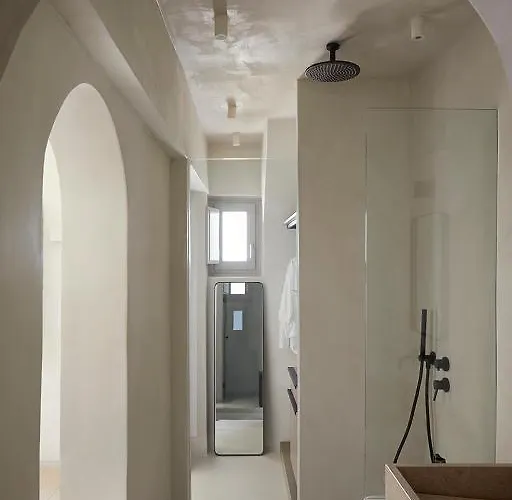 Atoles Retreat Imerovigli (Santorini)