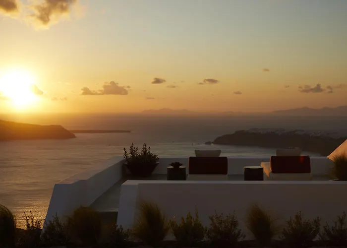 Atoles Retreat 4* Imerovigli (Santorini)