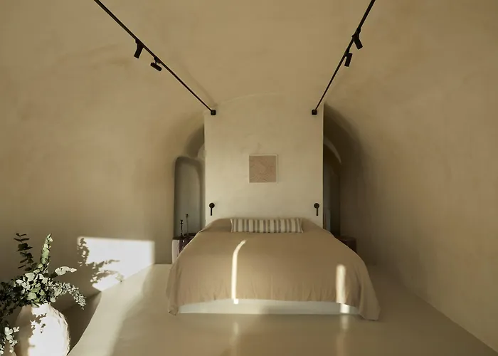 Atoles Retreat Aparthotel Imerovigli (Santorini)