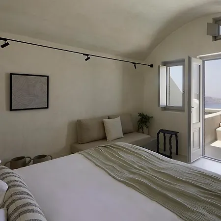 Atoles Retreat Imerovigli (Santorini)