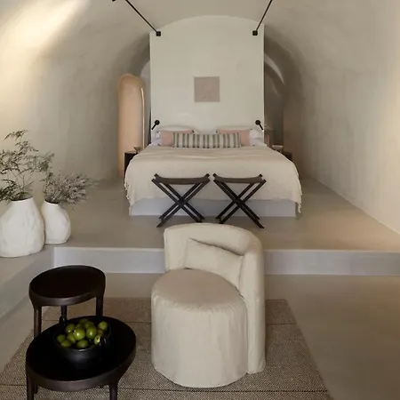 Atoles Retreat 3* Imerovigli (Santorini)