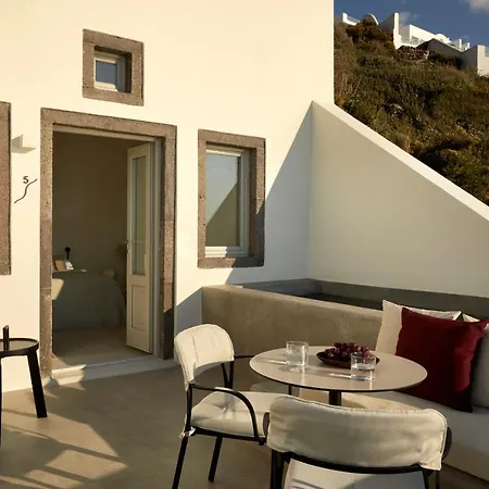 Atoles Retreat Imerovigli (Santorini)