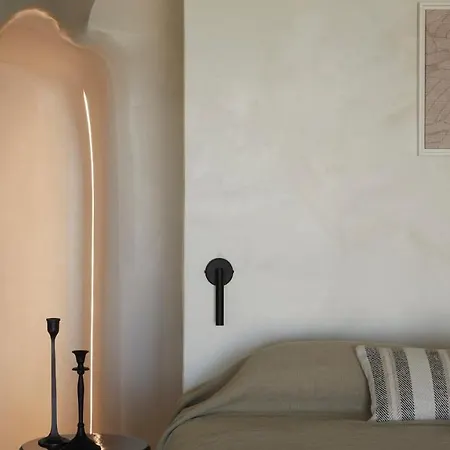 Atoles Retreat Imerovigli (Santorini)